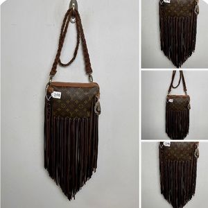 Louis Vuitton Crossbody